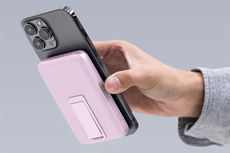 Pin sạc dự phòng 10000mAh không dây Magnetic Type C PD 20W Innostyle PowerMag Switch 2in1 IA20PD Màu Hồng