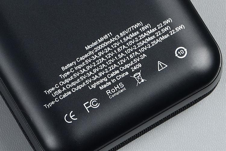 Pin sạc dự phòng Polymer 20000mAh Type C PD QC 3.0 22.5W Xmobile MH811 kèm Cáp Lightning và Type C Màu Đen