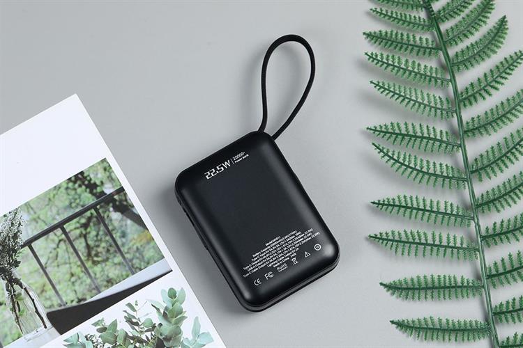 Pin sạc dự phòng Polymer 20000mAh Type C PD QC 3.0 22.5W Xmobile MH811 kèm Cáp Lightning và Type C Màu Đen