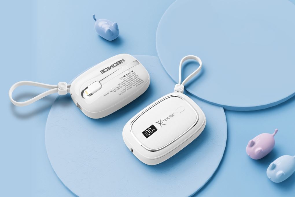 Pin sạc dự phòng 10000mAh Type C PD 22.5W Xmobile NeoMice GN-82 kèm Cáp Lightning và Type C Màu Trắng