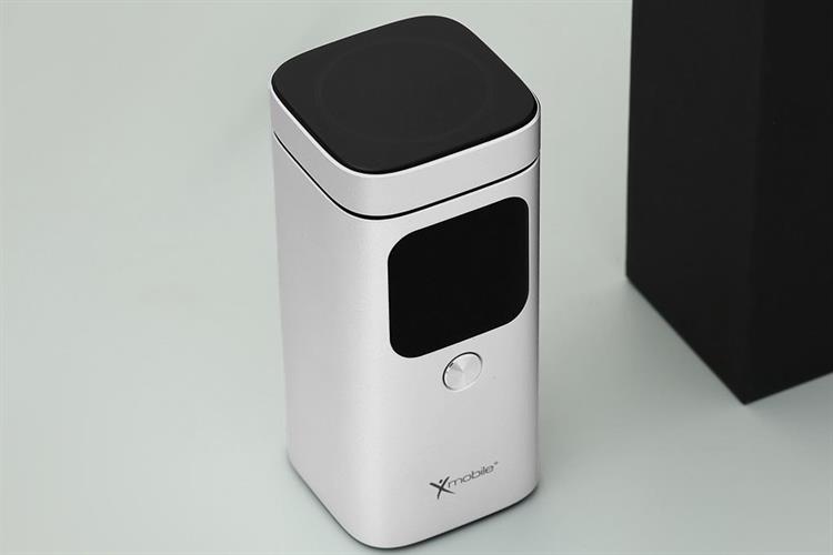 Pin sạc dự phòng 15000mAh Không dây Magnetic Qi2 Type C PD QC 3.0 100W Xmobile JP339 Màu Bạc