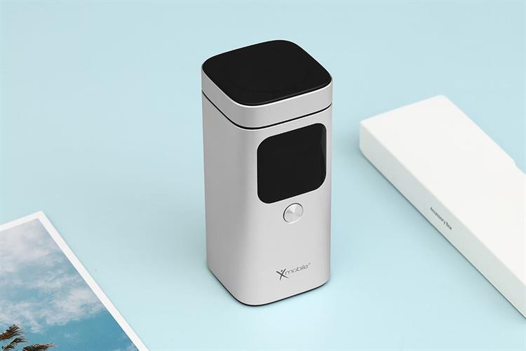 Pin sạc dự phòng 15000mAh Không dây Magnetic Qi2 Type C PD QC 3.0 100W Xmobile JP339 Màu Bạc