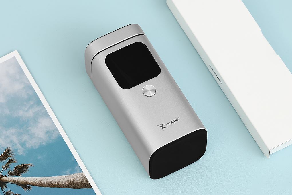 Pin sạc dự phòng 15000mAh Không dây Magnetic Qi2 Type C PD QC 3.0 100W Xmobile JP339 Màu Bạc
