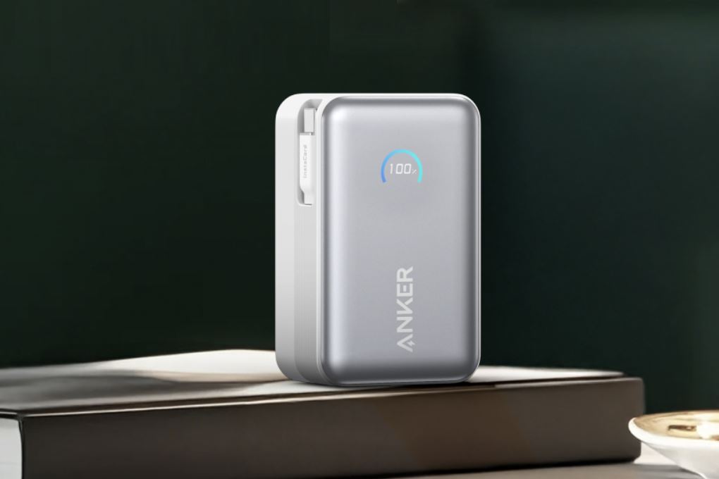 Pin sạc dự phòng 10000mAh Type C PD QC 3.0 45W Anker A1638 kèm cáp dây rút Type C Màu Trắng