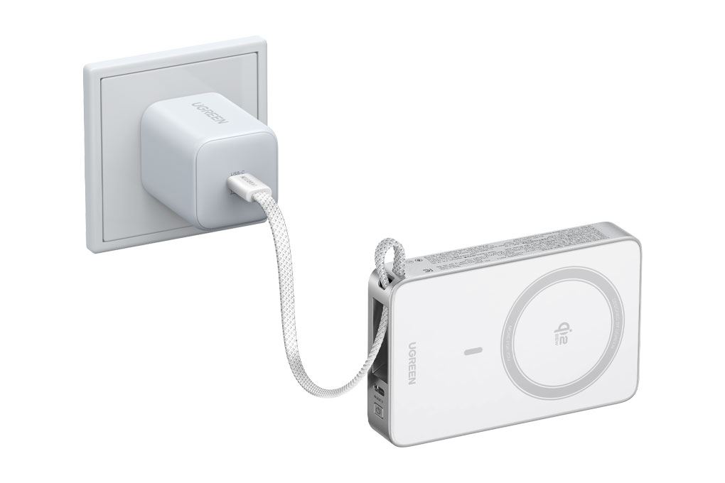Pin sạc dự phòng Polymer Không dây Magnetic Qi2.2 Type C PD 30W Ugreen PB773 kèm Cáp Type C Màu Trắng