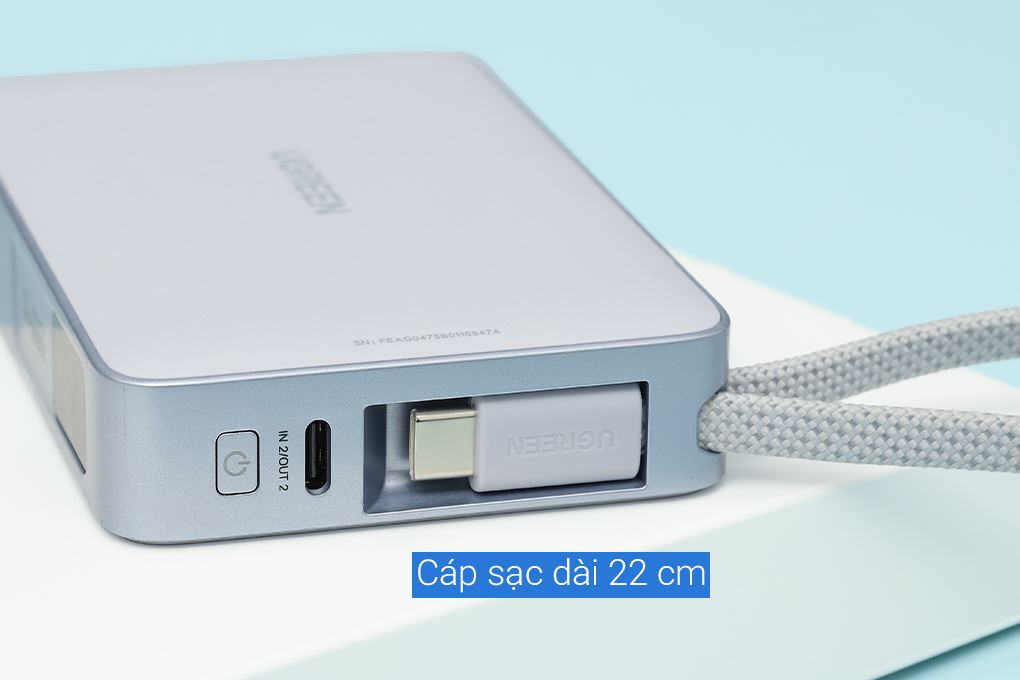 Pin sạc dự phòng Polymer Không dây Magnetic Qi2.2 Type C PD 30W Ugreen PB773 kèm Cáp Type C Màu Xám nhạt