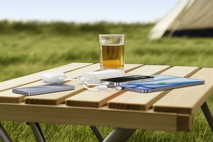 Pin sạc dự phòng 10000mAh Type C PD QC 3.0 67W Baseus EnerFill FC41 E0028P kèm Cáp Type C Màu Trắng