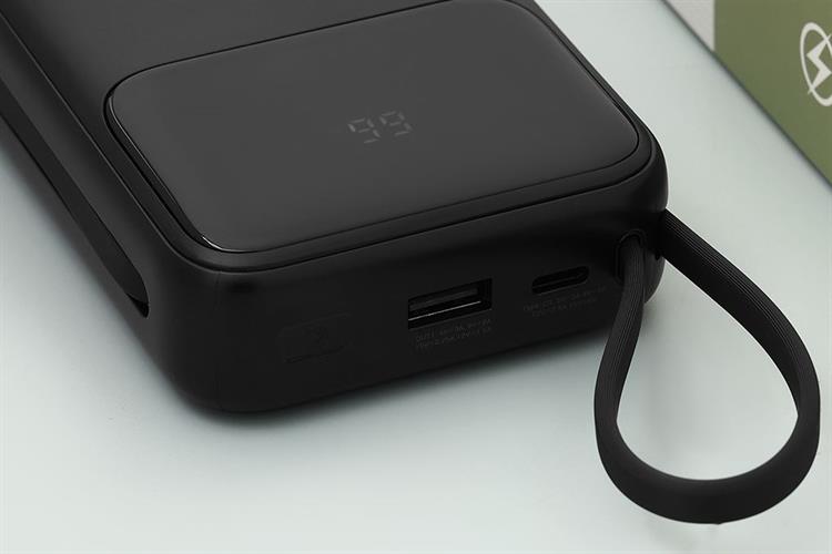 Pin sạc dự phòng Polymer 20000mAh Type C PD QC 3.0 30W Xmobile JP313 kèm Cáp Lightning và Type C Màu Đen