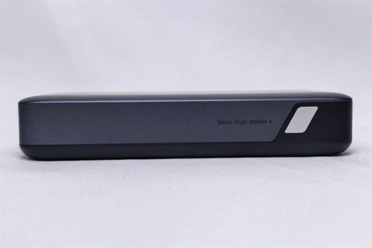 Pin sạc dự phòng 20000mAh Type C PD QC 3.0 30W Ugreen PB528 kèm Cáp Type C Màu Xám