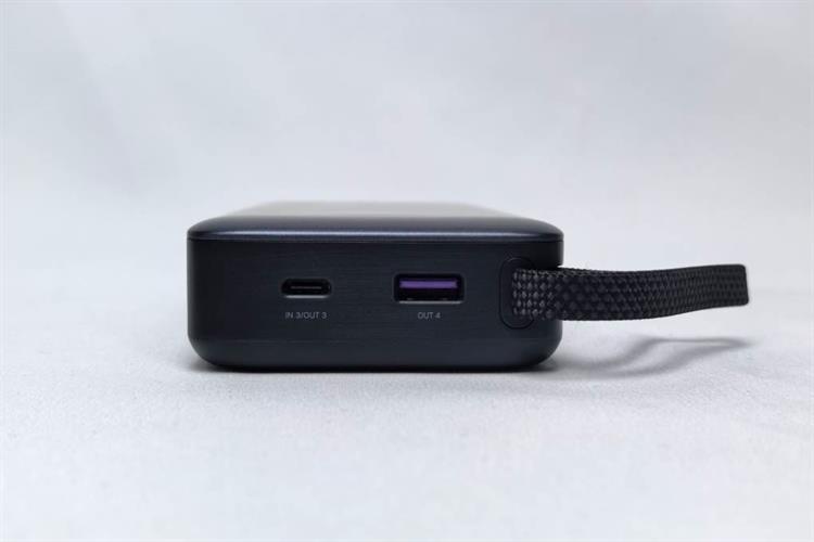 Pin sạc dự phòng 20000mAh Type C PD QC 3.0 30W Ugreen PB528 kèm Cáp Type C Màu Xám