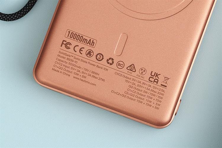 Pin sạc dự phòng Solid-state 10000mAh Không dây Magnetic Qi2 Type C PD 30W BMX B939 kèm Cáp Type C Màu Cam đất
