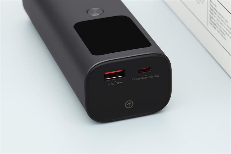 Pin sạc dự phòng 20000mAh Type C PD QC 3.0 165W Xmobile TFT JP365 kèm Cáp Dây Rút Type C Màu Xám