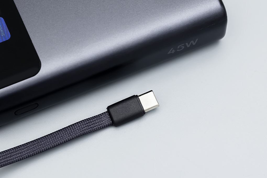 Pin sạc dự phòng Polymer 20000mAh Type C PD QC 3.0 45W Xmobile TFT JP366 kèm Cáp Type C Màu Xám