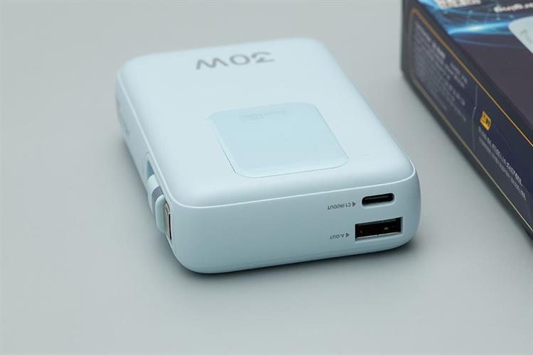 Pin sạc dự phòng Polymer 10000mAh Type C PD QC 3.0 30W Xmobile JP380 kèm Cáp dây rút Type C Màu Xanh Dương
