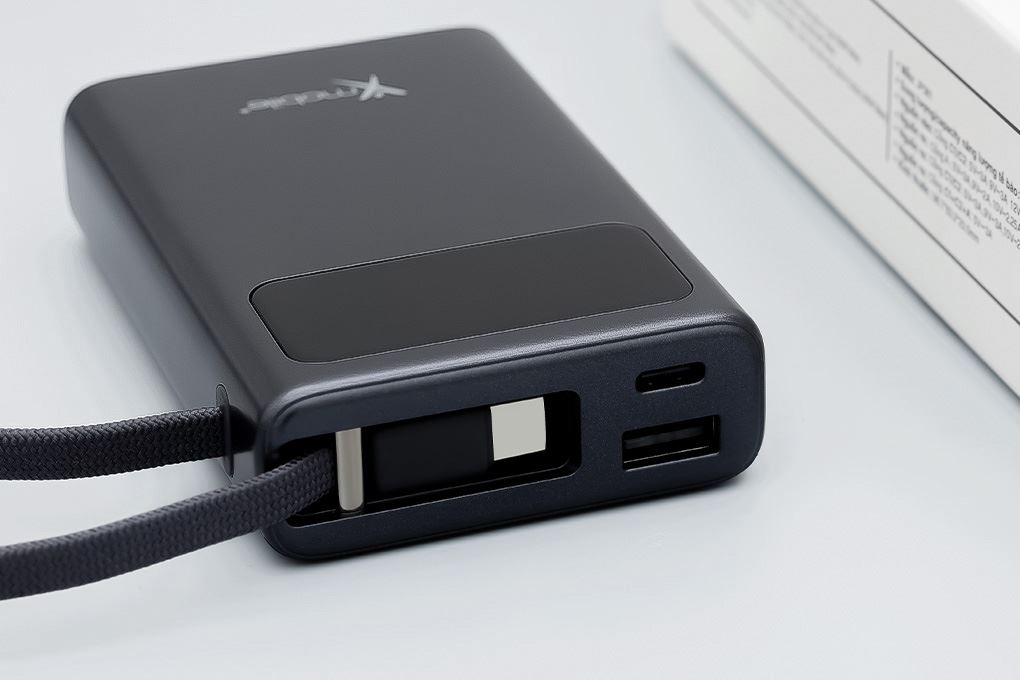 Pin sạc dự phòng Polymer 10000mAh Type C PD QC 3.0 45W Xmobile TFT JP381 kèm Cáp Type C Màu Xám