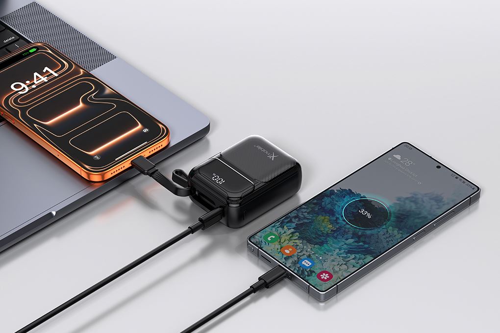 Pin sạc dự phòng Polymer 10000mAh Type C PD QC 3.0 22.5W Xmobile MiniGo G653 kèm Cáp Lightning và Type C Màu Đen