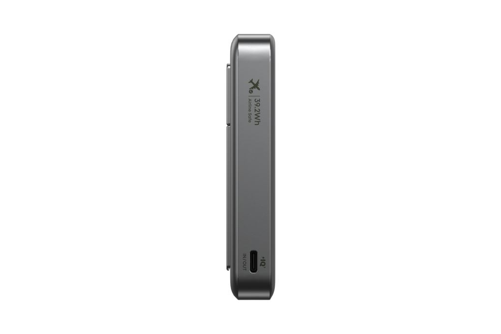 Pin sạc dự phòng Polymer 10000mAh Không dây Magnetic Qi2 25W Type C PD 45W Anker MagGo 2 Pro A110R Màu Đen