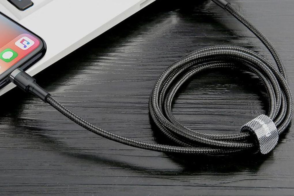 Cáp sạc USB-A - Lightning 12W 1m Baseus Cafule CALKLF-BG1 Màu Đen - Xám
