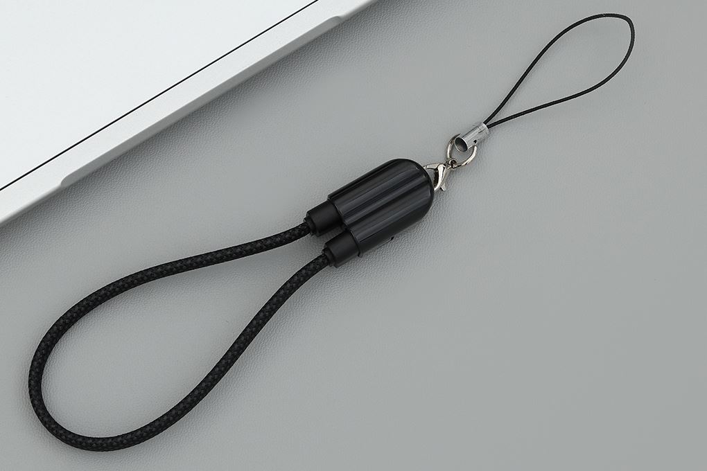 Cáp sạc nhanh Type-C - Type-C 60W 0.2m Xmobile CS374 Màu Đen