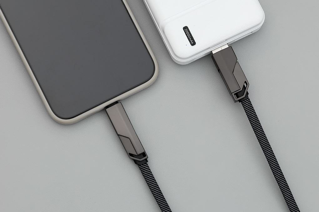 Cáp sạc nhanh đa năng 4 in 1 Lightning Type C 60W 1m Xmobile CS250 Màu Đen