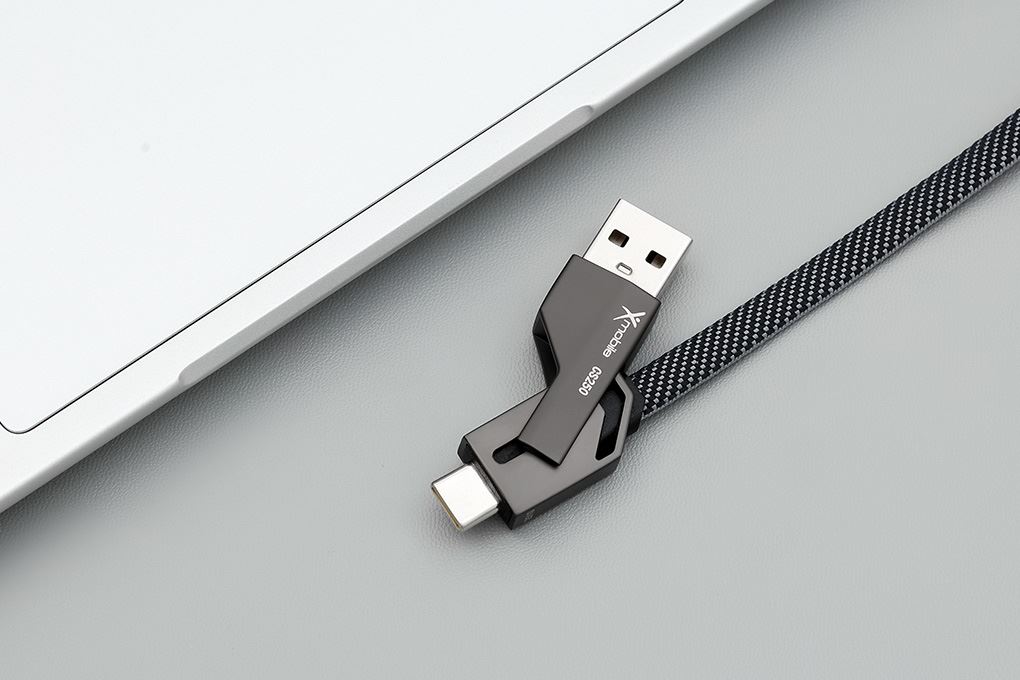 Cáp sạc nhanh đa năng 4 in 1 Lightning Type C 60W 1m Xmobile CS250 Màu Đen
