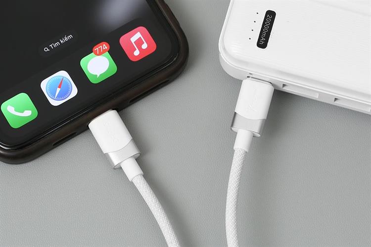Cáp sạc nhanh Type-C - Lightning 27W 1m Xmobile DR-T15 Màu Trắng