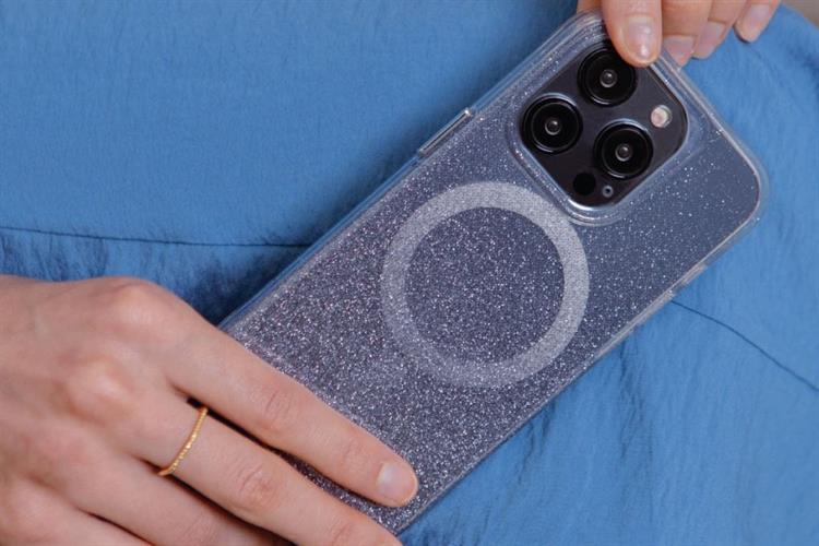 Ốp lưng MagSafe iPhone 15 Pro Max Nhựa dẻo IML UNIQ COEHL MAGNETIC CHARGING LUMINO Prussian Màu Xanh