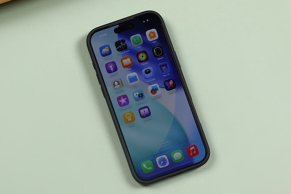 Ốp lưng MagSafe iPhone 17 Pro Max PC TPU MIPOW MATTEX MTC17D-DB Màu Đen