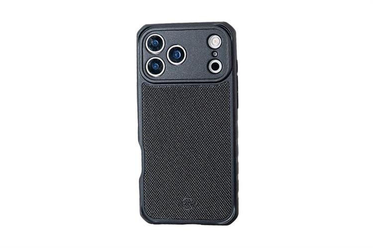 Ốp lưng iPhone 17 Pro Max Nylon PC TPU ITSKINS Hybrid R Màu Đen