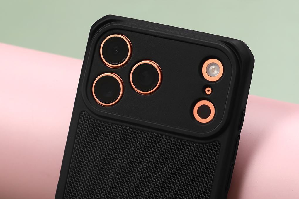 Ốp lưng iPhone 17 Pro Max Nylon PC TPU ITSKINS Hybrid R Màu Đen