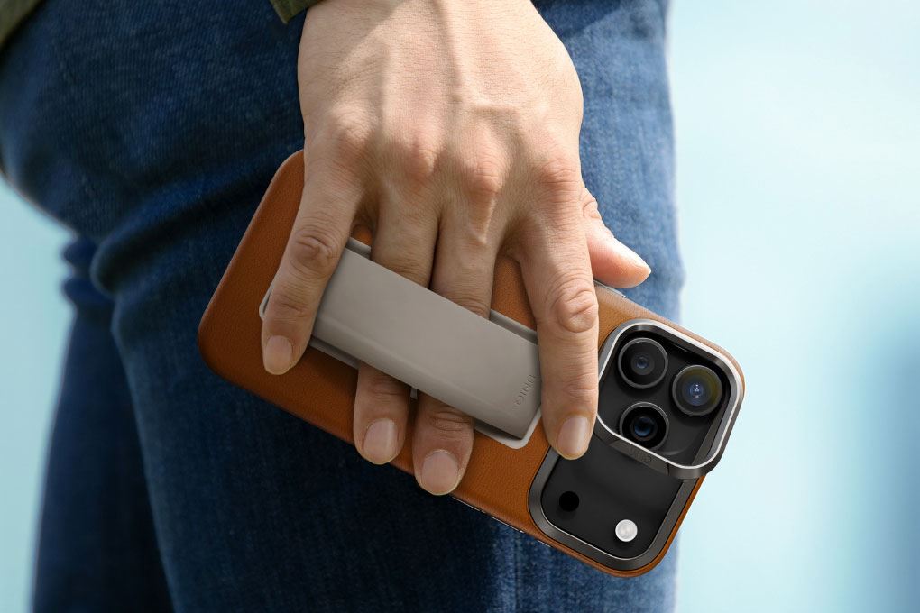 Ốp lưng MagSafe iPhone 17 Pro PU PC TPU Silicone UNIQ FlexGrip Camera Stand HELDRO PRO - 3
