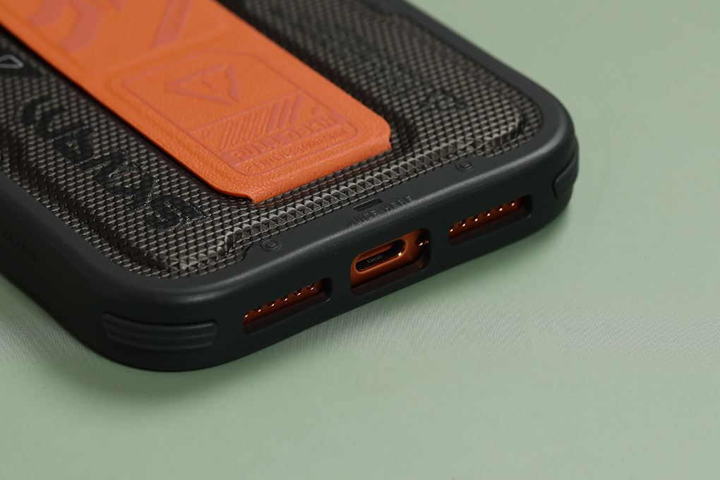 Ốp lưng MagSafe iPhone 17 Pro Max PC TPU SKINARMA Grip Stand PHANTOM Màu Đen - Cam