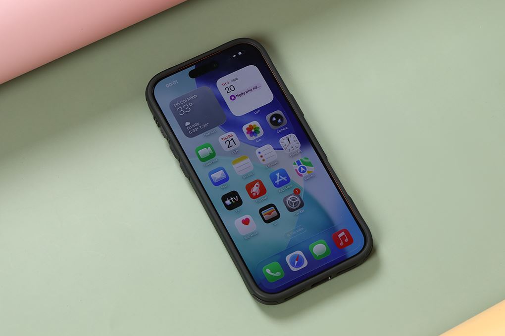 Ốp lưng MagSafe iPhone 17 Pro Max PC TPU SKINARMA Grip Stand PHANTOM Màu Đen - Cam