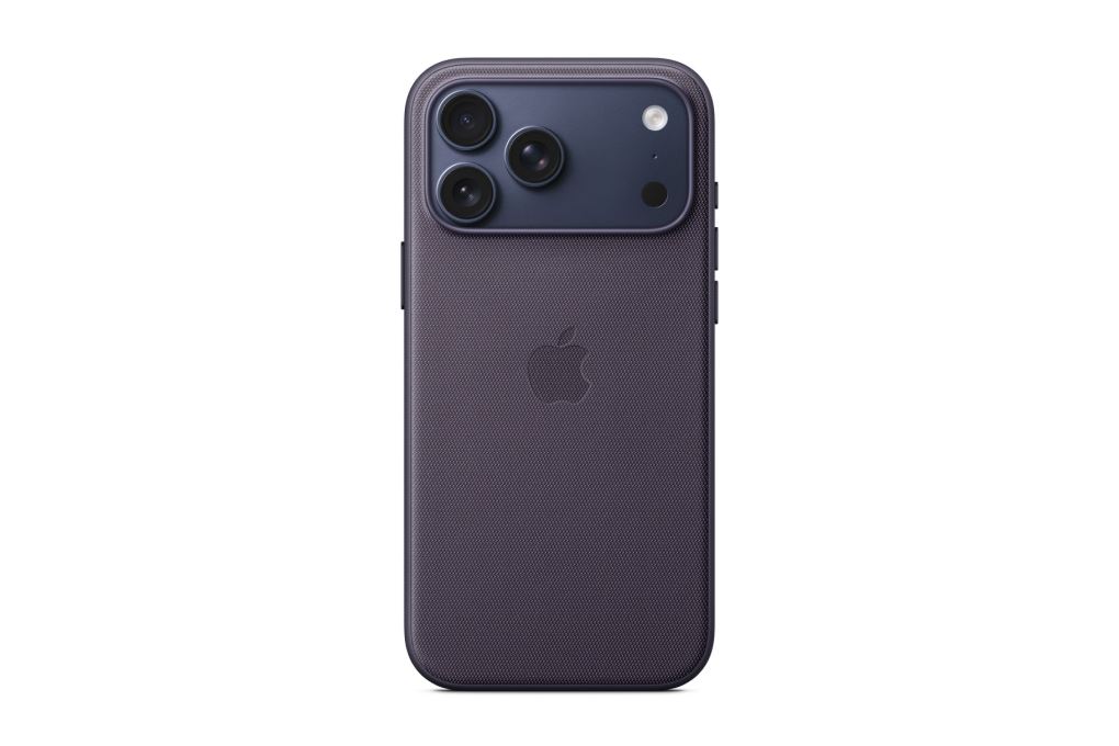 Ốp lưng MagSafe iPhone 17 Pro TechWoven Apple Màu Tím