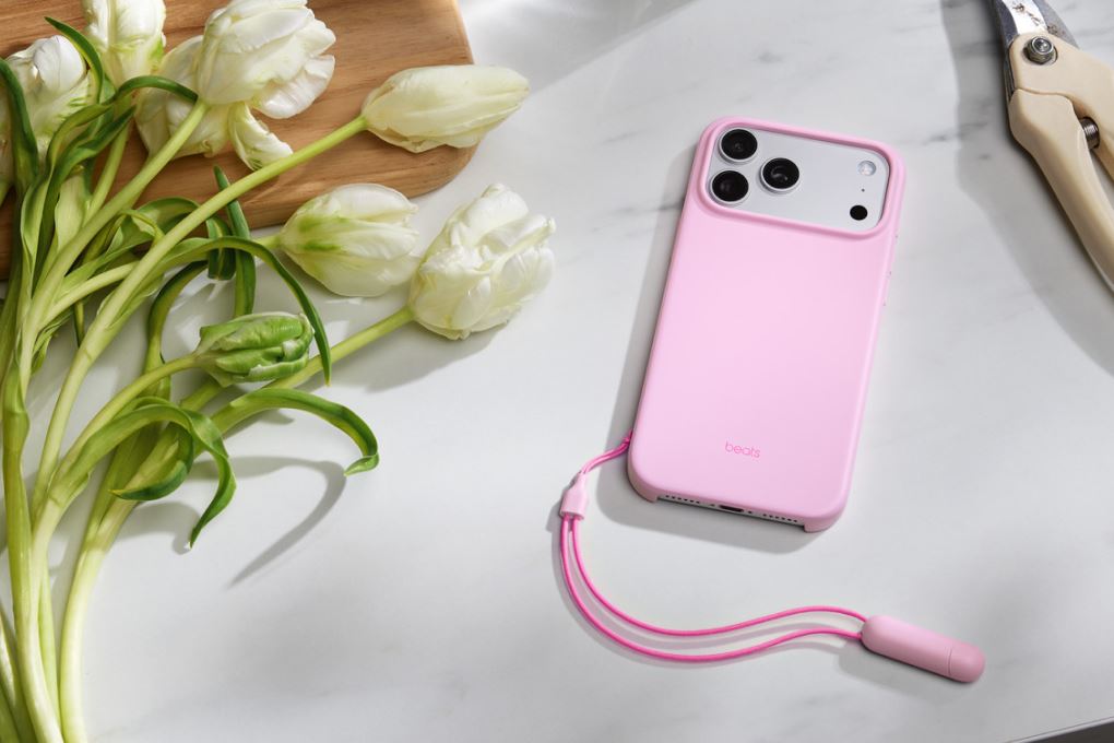 Ốp lưng MagSafe iPhone 17 Pro Nhựa Polycarbonate Kèm Chân Đế Beats Màu Hồng phấn