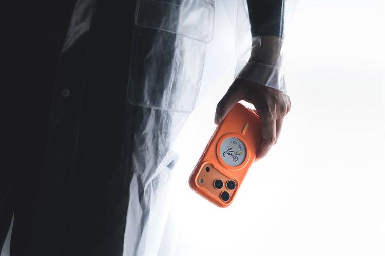 Ốp lưng MagSafe iPhone 17 Pro PC TPU XTREM Screen Smart-Image Màu Cam