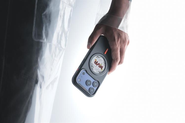 Ốp lưng MagSafe iPhone 17 Pro PC TPU XTREM Screen Smart-Image Màu Đen