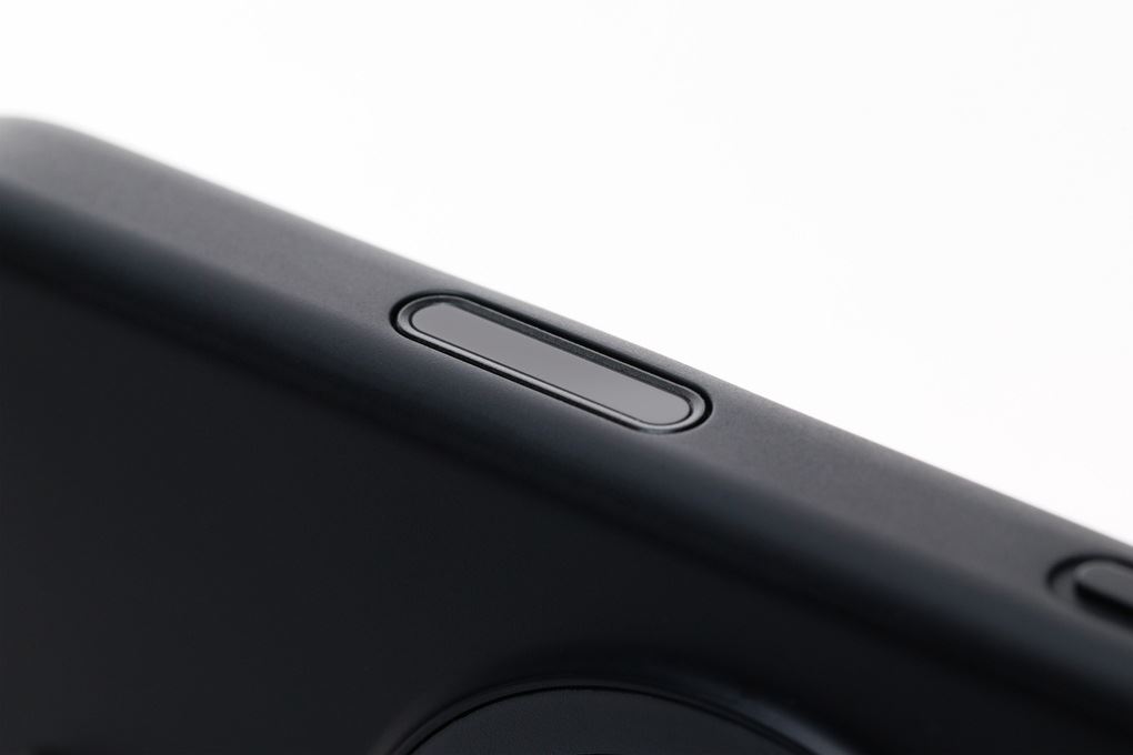 Ốp lưng MagSafe iPhone 17 Pro PC TPU XTREM Screen Smart-Image Màu Đen