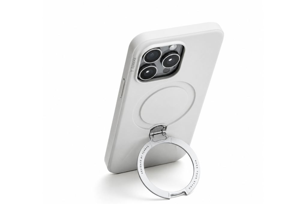 Ốp lưng Magnetic 360 Stand iPhone 16 Pro Max TPU PC TORRAS Q PRO Màu Trắng
