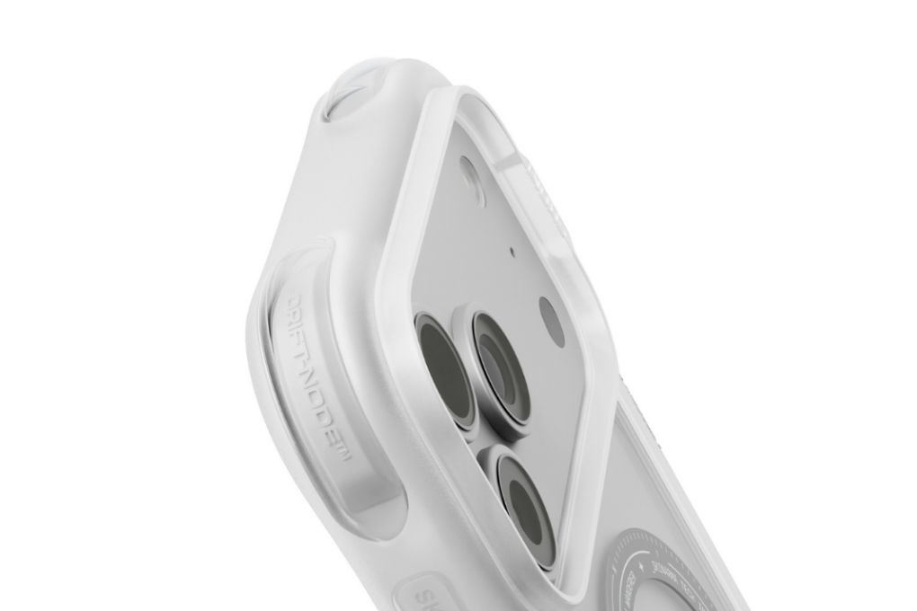 Ốp lưng Magnetic iPhone 18 Pro PC TPU SKINARMA Có Nút Camera Control AVION Màu Trắng