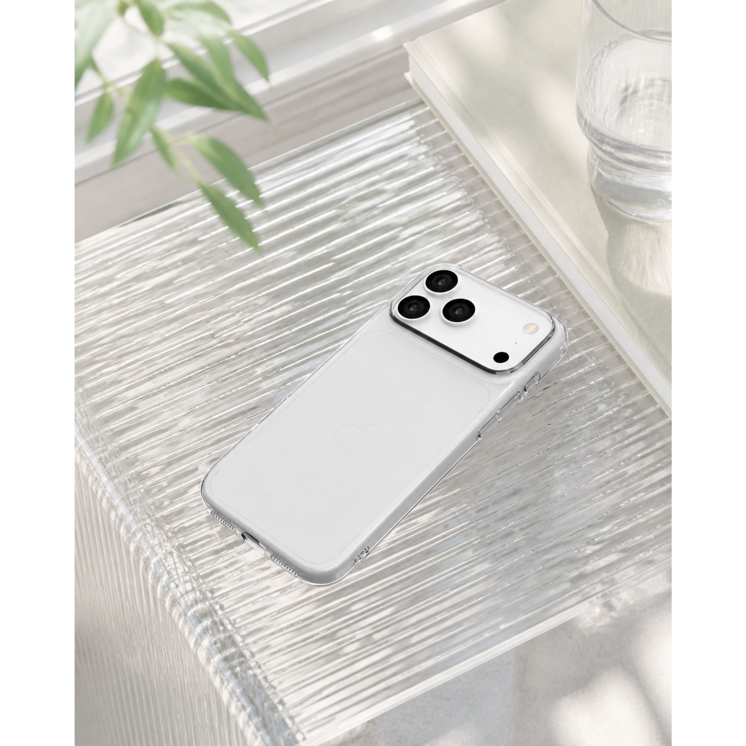 Ốp Lưng iPhone 18 Pro Max Glacier PC Hydrus OCMC039A Màu Trắng