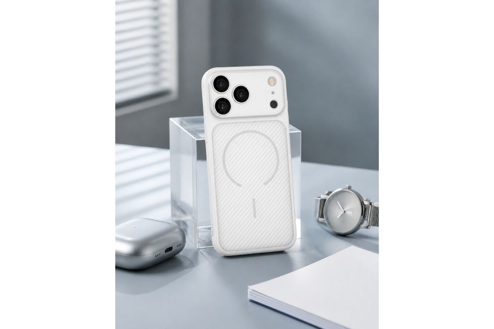 Ốp lưng iPhone 18 Pro Max TPU Jelly Carbon Hydrus OCMC124 Màu Trắng