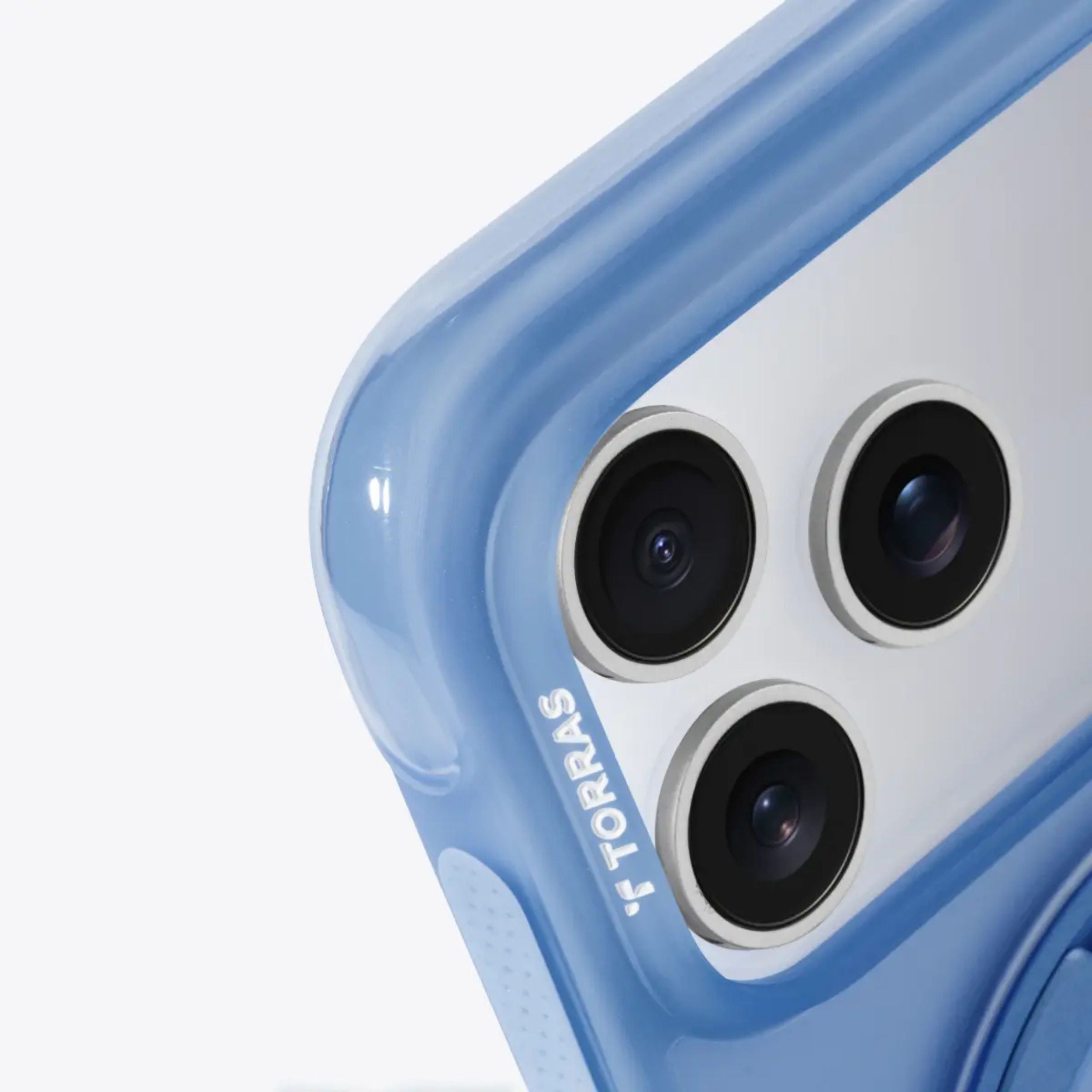 Ốp Lưng iPhone 18 Pro Magnetic O3 AIR TORRAS Ombre Xanh Trắng Màu Xanh Dương