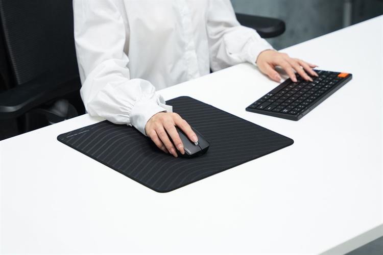 Miếng lót chuột HyperWork Core Pad Size L Màu Đen
