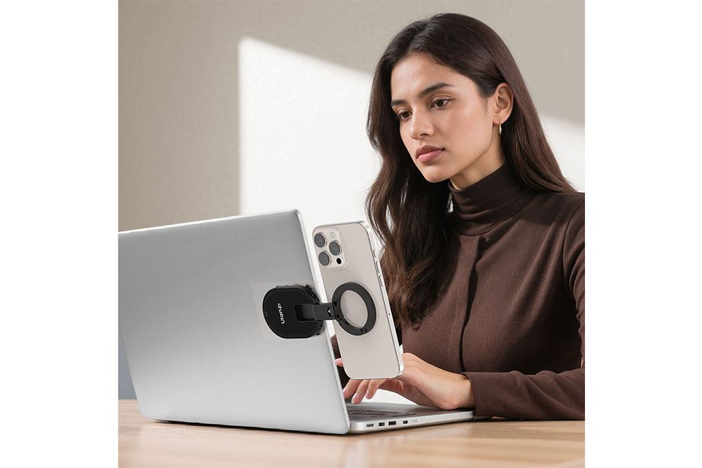 Giá Đỡ Điện Thoại Magnetic Kết Hợp Đế Hít Silicone Ulanzi MA39 Màu Đen