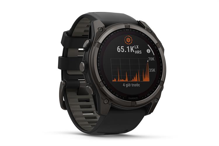 Garmin Fenix 8 Sapphire Solar 51mm viền Titanium dây silicone Màu Đen