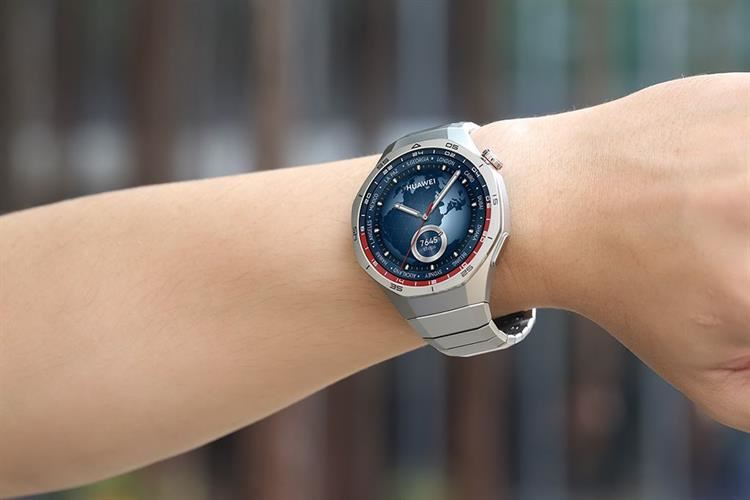 Huawei Watch GT 5 Pro 46mm viền Titanium dây Titanium Màu Bạc