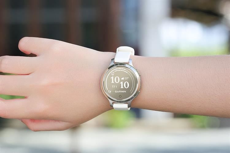 Garmin Lily 2 Active 38mm dây silicone Màu Vàng