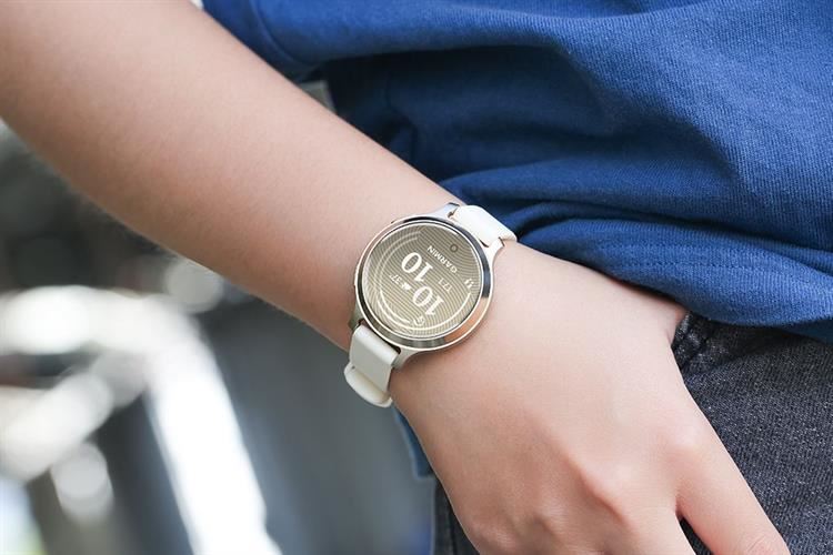 Garmin Lily 2 Active 38mm dây silicone Màu Vàng