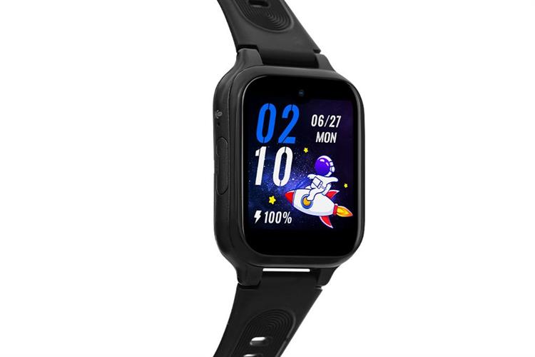 Đồng hồ định vị trẻ em Masstel Smart Hero 30 Màu Đen